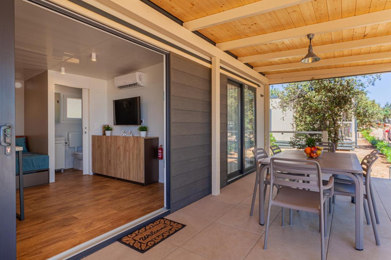 Mobile Homes Lopari 네레자인 외부 사진