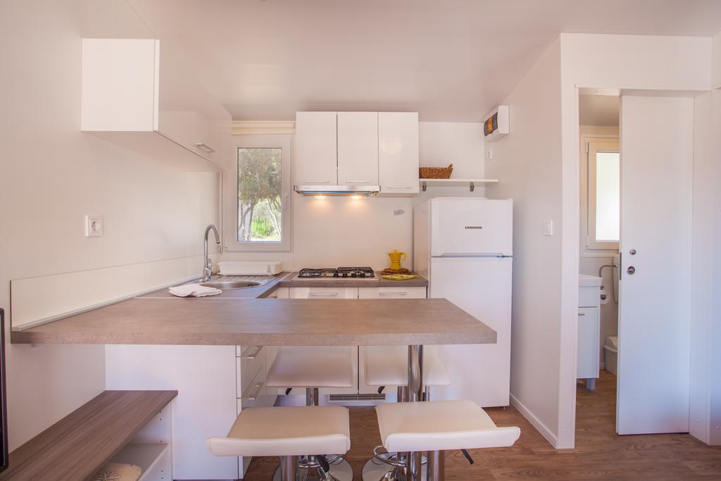 Mobile Homes Lopari 네레자인 외부 사진